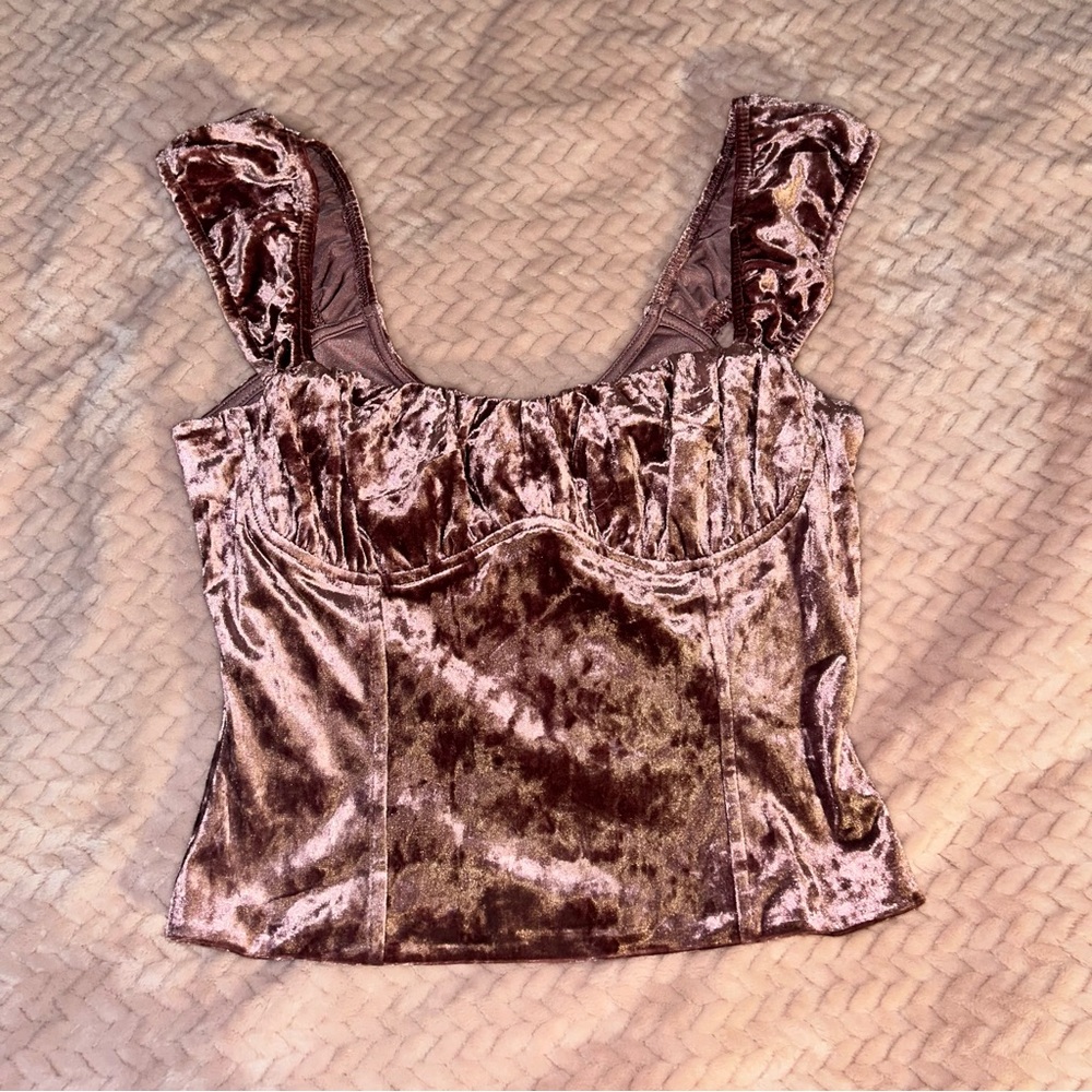 Forever 21 Velvet Top in Mauve